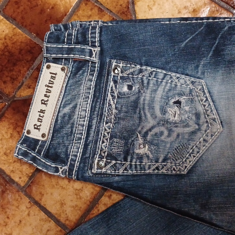 Rock Revival Evie Mid Rise Bootcut Jeans 27